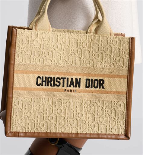 dior borsa ricamata piccola